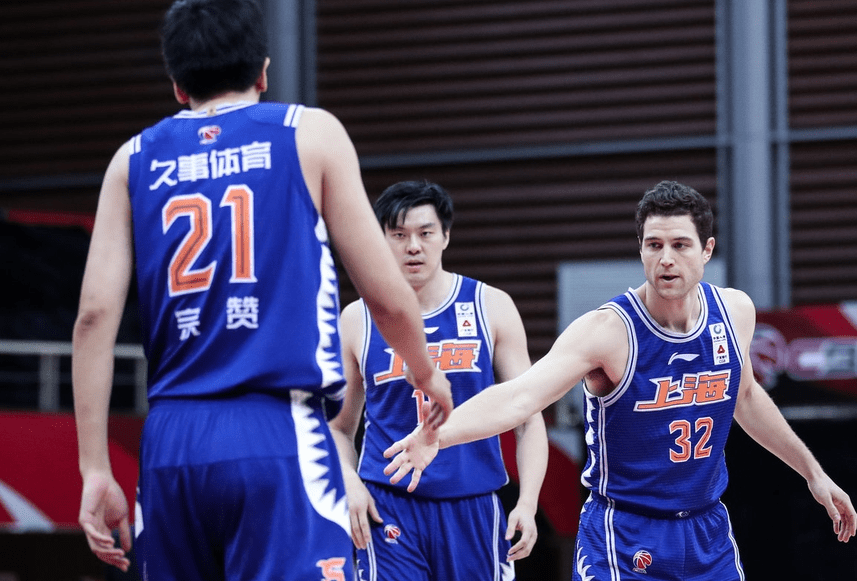 包含CBA季后赛赛程吃紧，托特纳姆清晨内部沟通，悬念犹存，心理建设被强调的词条-开云